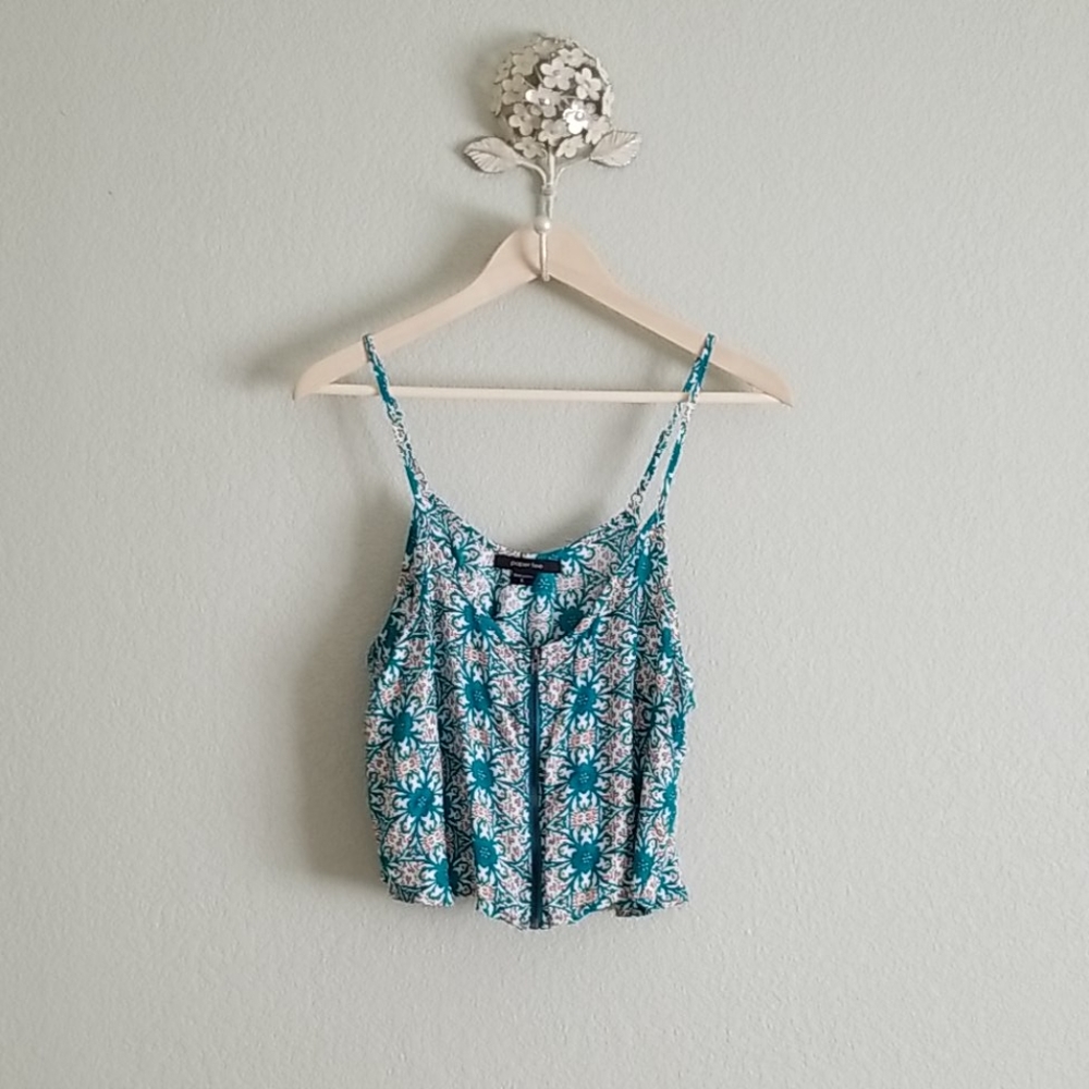 Paper tee cropped top zipper front sz large